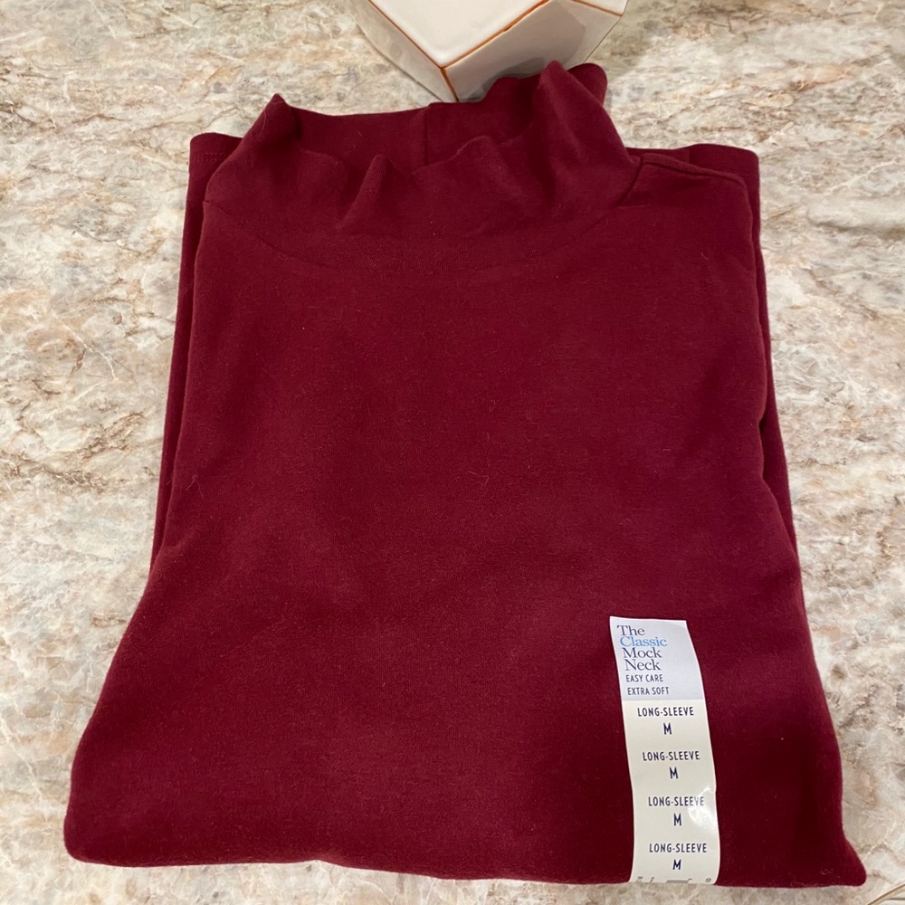 Women’s Classic Long Sleeve Mockneck Top